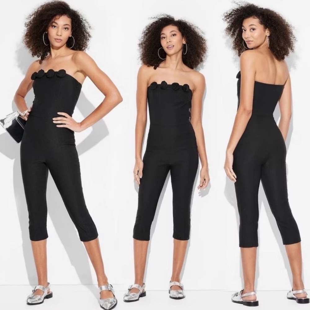 369P NWT Wild Fable Rosette Strapless Capri Jumpsuit‎ - Size: 3X